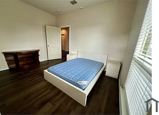 10922 Airmen Dr — Photo 14