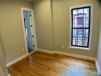 Rented by Uptown Flats LLC