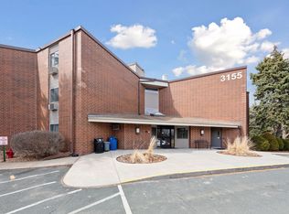 3155 Coachman Rd APT 379, Eagan, MN 55121