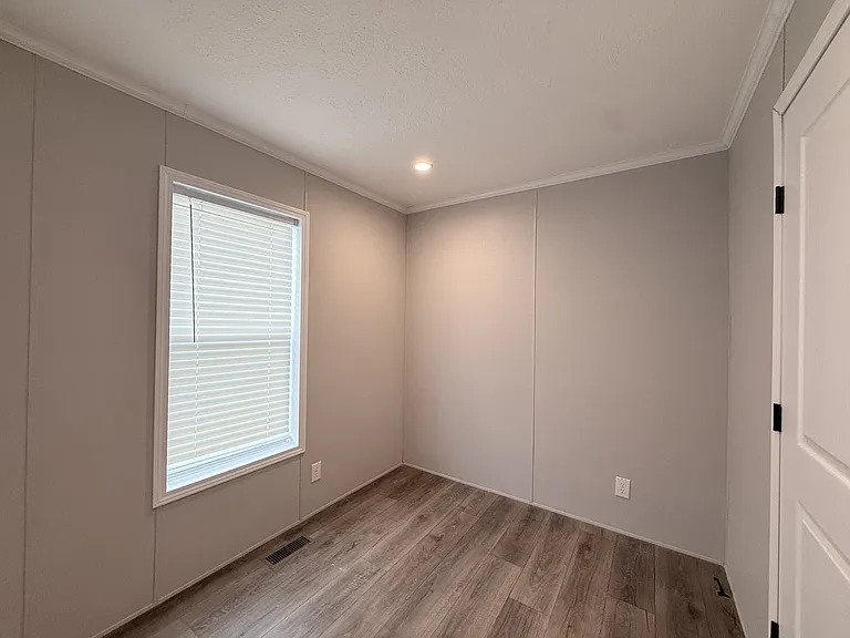 29800 Guilford Cir #161 — Photo 17