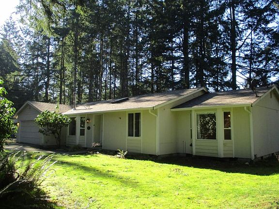 2nd image of 13818 100th Avenue Ct NW