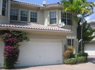 200 NE 14th Ave APT 4, Fort Lauderdale, FL 33301