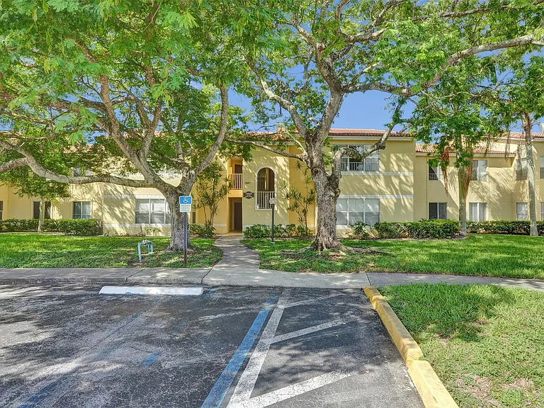 12650 Vista Isles Dr #918 — Photo 25