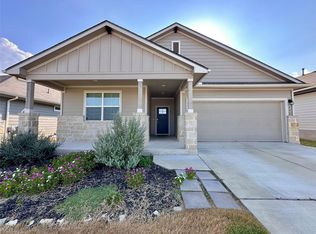 402 Barton Creek Ln, Hutto, TX 78634