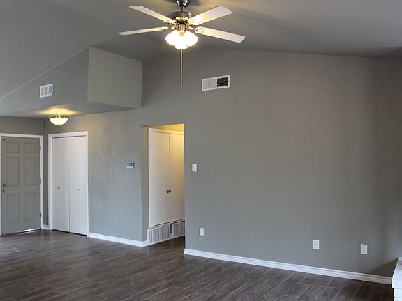 4th image of 2021 Shenandoah Dr