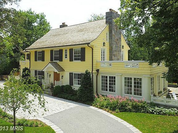 2nd image of 3810 Bradley Ln