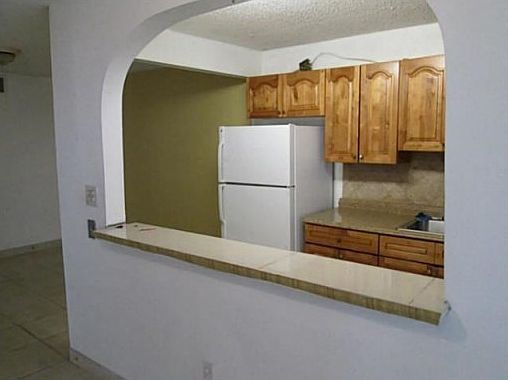 3rd image of 20251 NE 2nd Ave #3