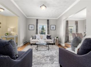 196 Shaw Ave, Cranston, RI 02905