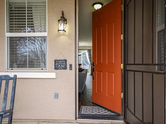 4th image of 1321 Grove Creek Way