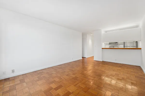 Rented by Corcoran | media 6