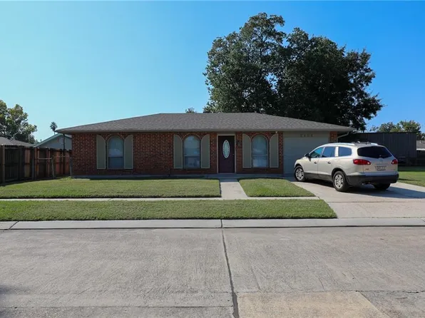 2404 Kingbird Dr, Saint Bernard, LA 70085