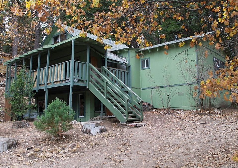 2nd image of 2444 Spring Dr