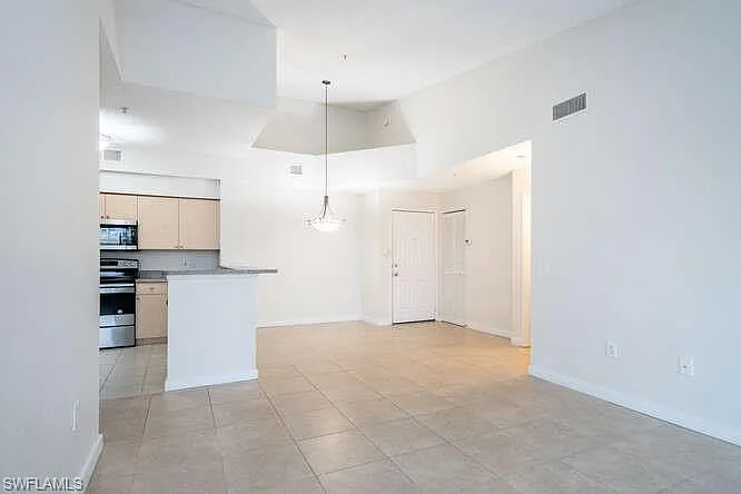 1220 Reserve Way #305 — Photo 5