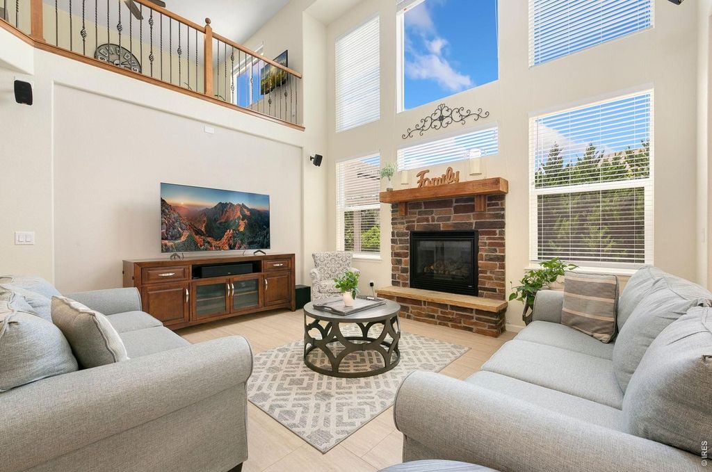 5355 Brookline Dr