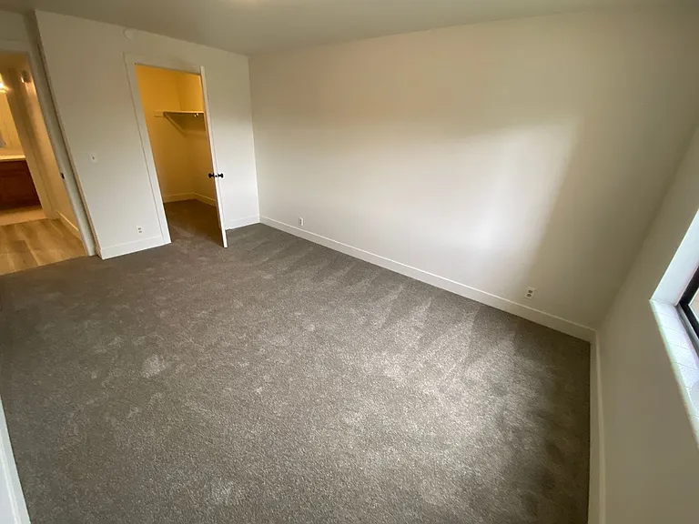 2244 N Canyon Rd #214 — Photo 6