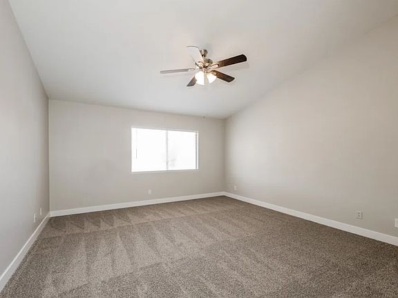 5th image of 5822 Berry Hill Ln #1