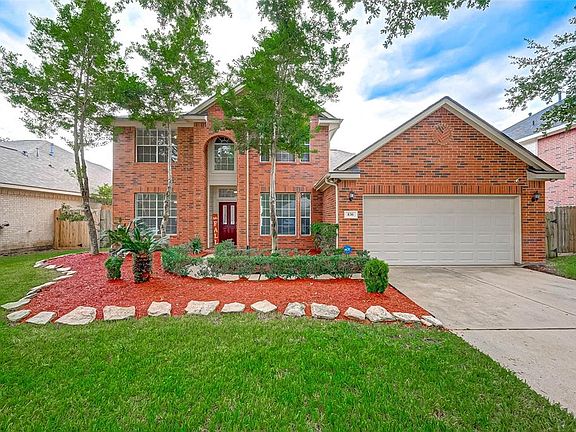 Gorgeous 2 story home with no back neighbors!