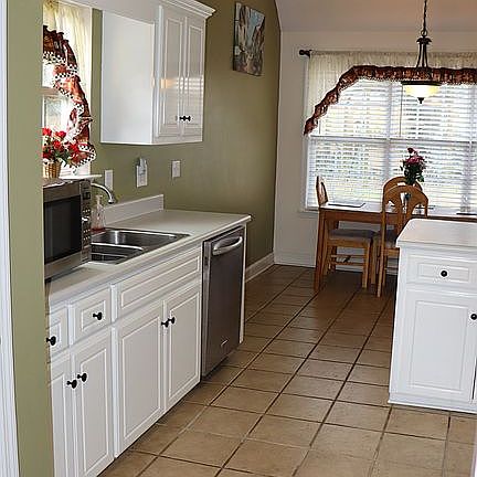 4th image of 511 Lake Keowee Ct