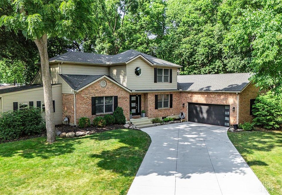 1st image of 701 Red Oak Ct