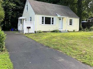 168 Spring St, Windsor Locks, CT 06096