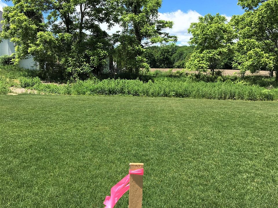 2nd image of 6426 Savanna Way