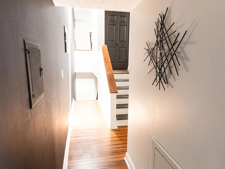 1306 Liverpool St #3 — Photo 8