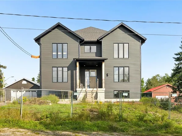 138 Charlotta St, Wilmot, ON N3A 2R5