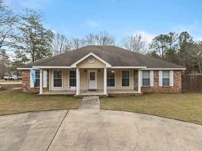 8 Holly Trl, Petal, MS, 39465