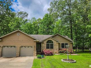 2505 Joel Dr, Herrin, IL 62948