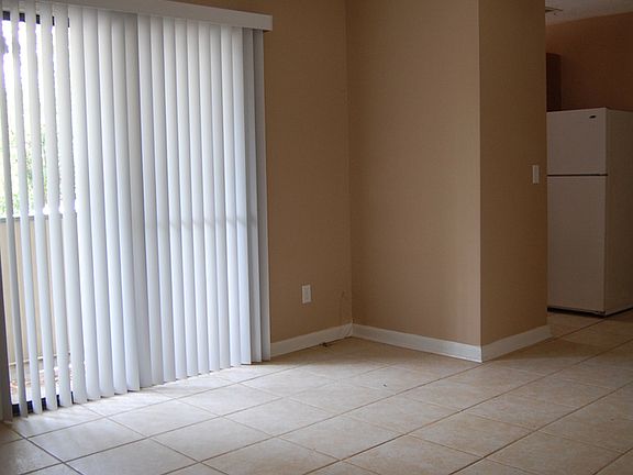 2nd image of 812 Richmond St #81205