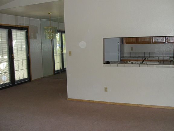 3rd image of 5068 Jeffreys St Unit 201