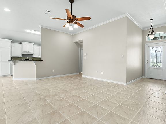 5th image of 17815 Nonie Ln
