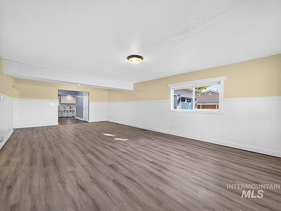 5th image of 252 Se Blvd