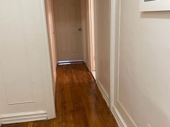 3rd image of 3225 Parkside Pl #4E