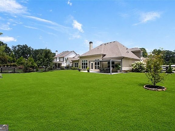 2nd image of 6130 Bentley Commons Dr