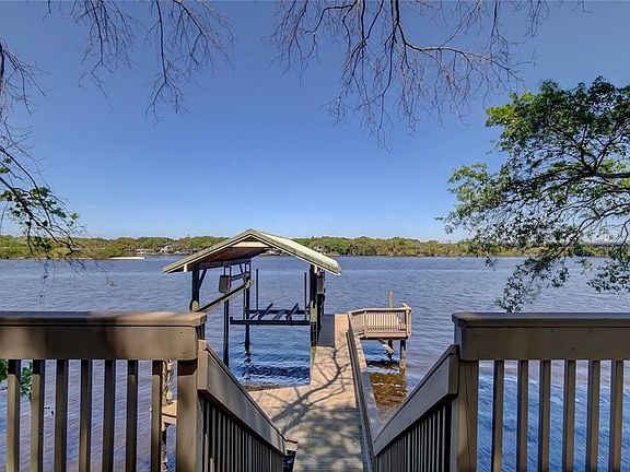 5th image of 9316 Old Gibsonton Dr
