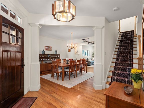 3rd image of 287 Langley Rd Unit 43