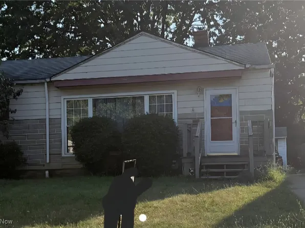 1572 Empire Rd, Wickliffe, OH 44092