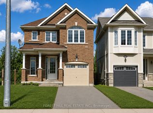 68 Blanchard Cres, Angus - Borden Cfb-bfc, ON L3W 0M9