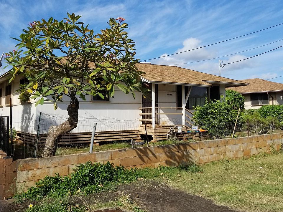 front of house from street
