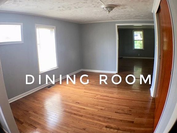 3rd image of 458 Cedar Ave