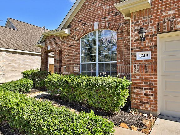 2nd image of 5219 Katy Arbor Ln