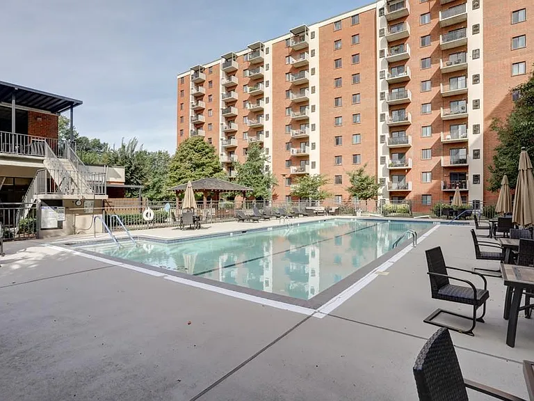 300 Johnson Ferry Rd #A405 — Photo 11