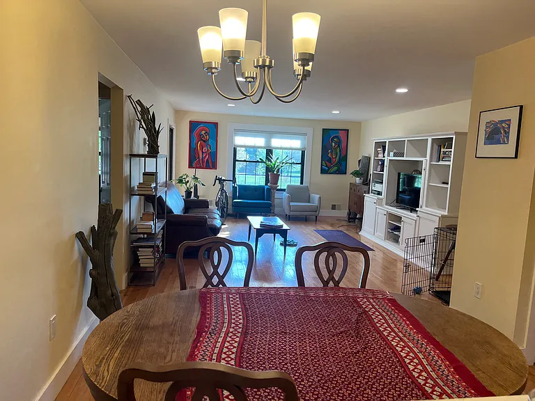 16 Fairway Ct — Photo 4