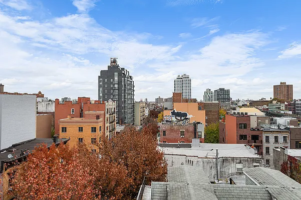 Rented by Compass | media 18