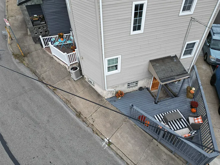 82 Dilworth St — Photo 23