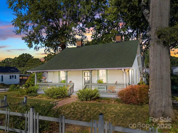 226 York Ave, Kannapolis, NC 28083