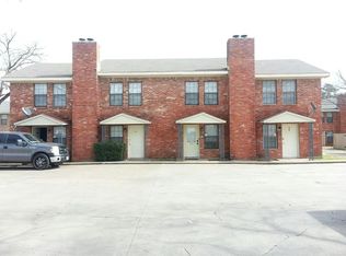 642 S Rogers Rd, Irving, TX 75060