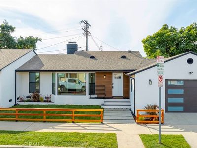 3933 S Bronson Ave, Los Angeles, CA, 90008