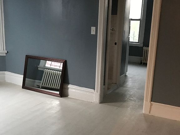 3rd image of 836 Olmstead Ave